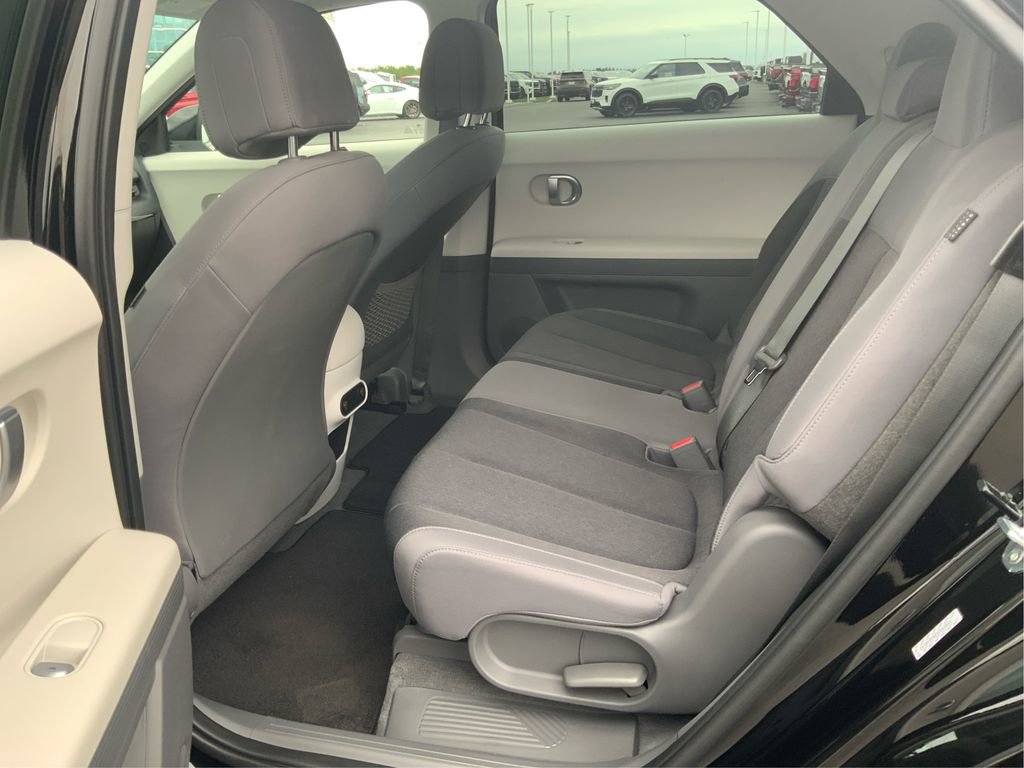 Used 2024 Hyundai Ioniq 5 SEL RWD image 10