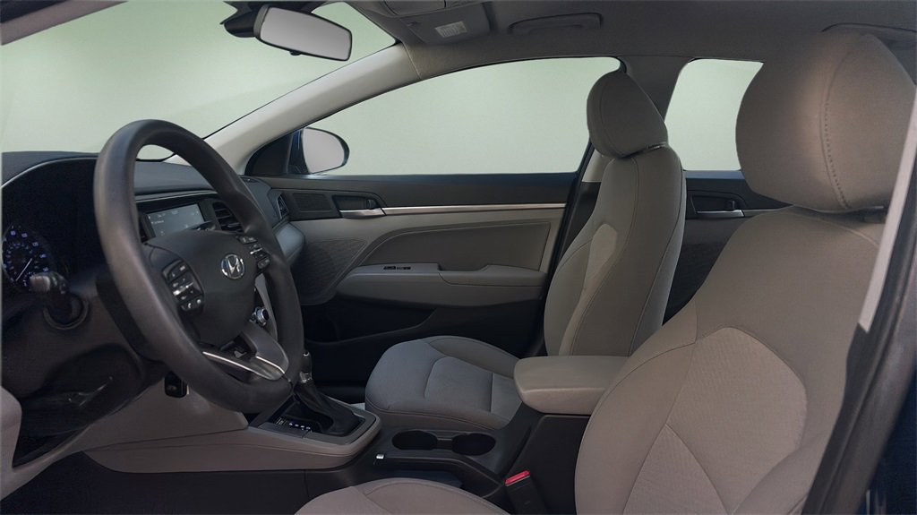 Used 2020 Hyundai Elantra SEL image 16