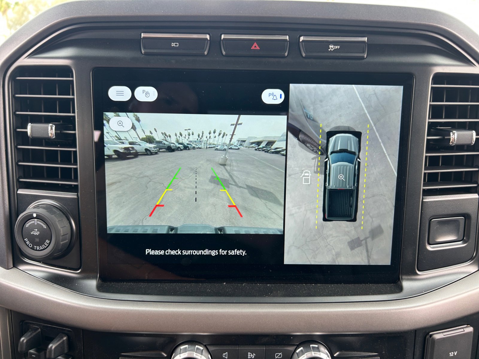 New 2024 Ford F150 Lightning XLT w/ Max Trailer Tow Package AWD/4WD image 29