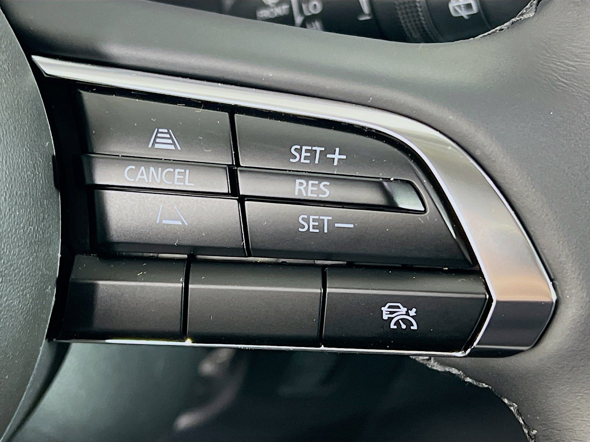 Used 2025 MAZDA CX-30 AWD 2.5 S w/ Select Sport Pkg image 15