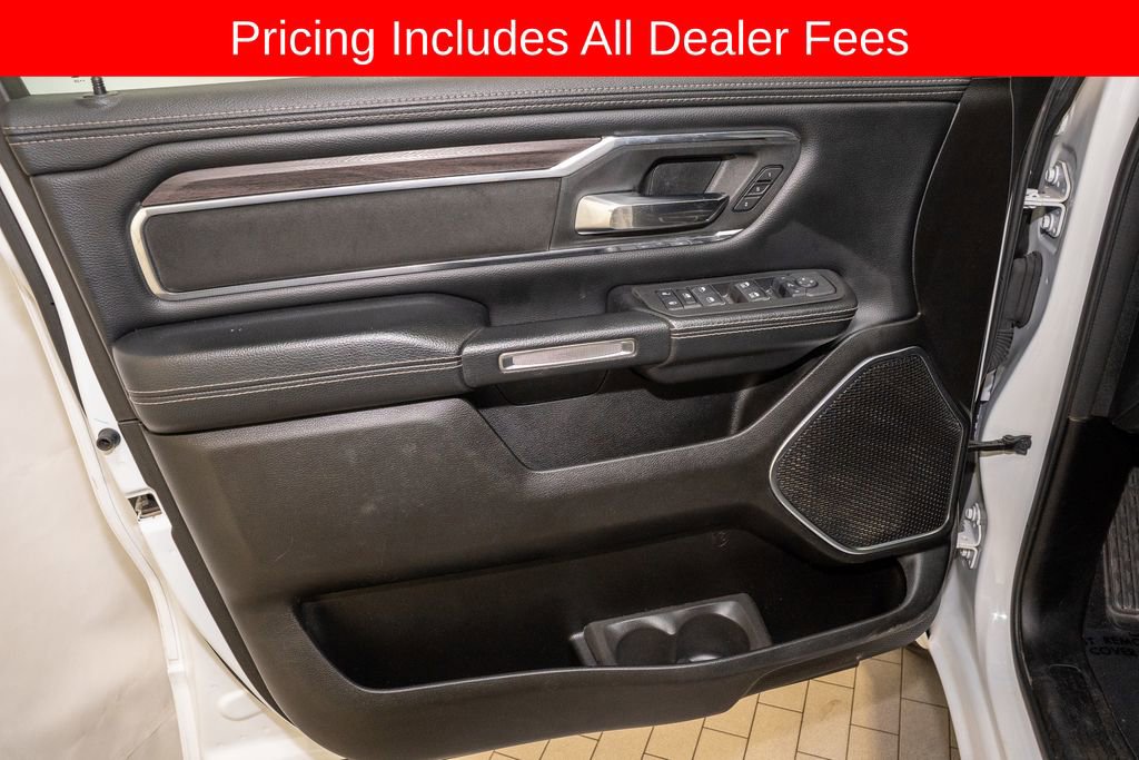 Used 2025 RAM 1500 Laramie AWD/4WD image 11