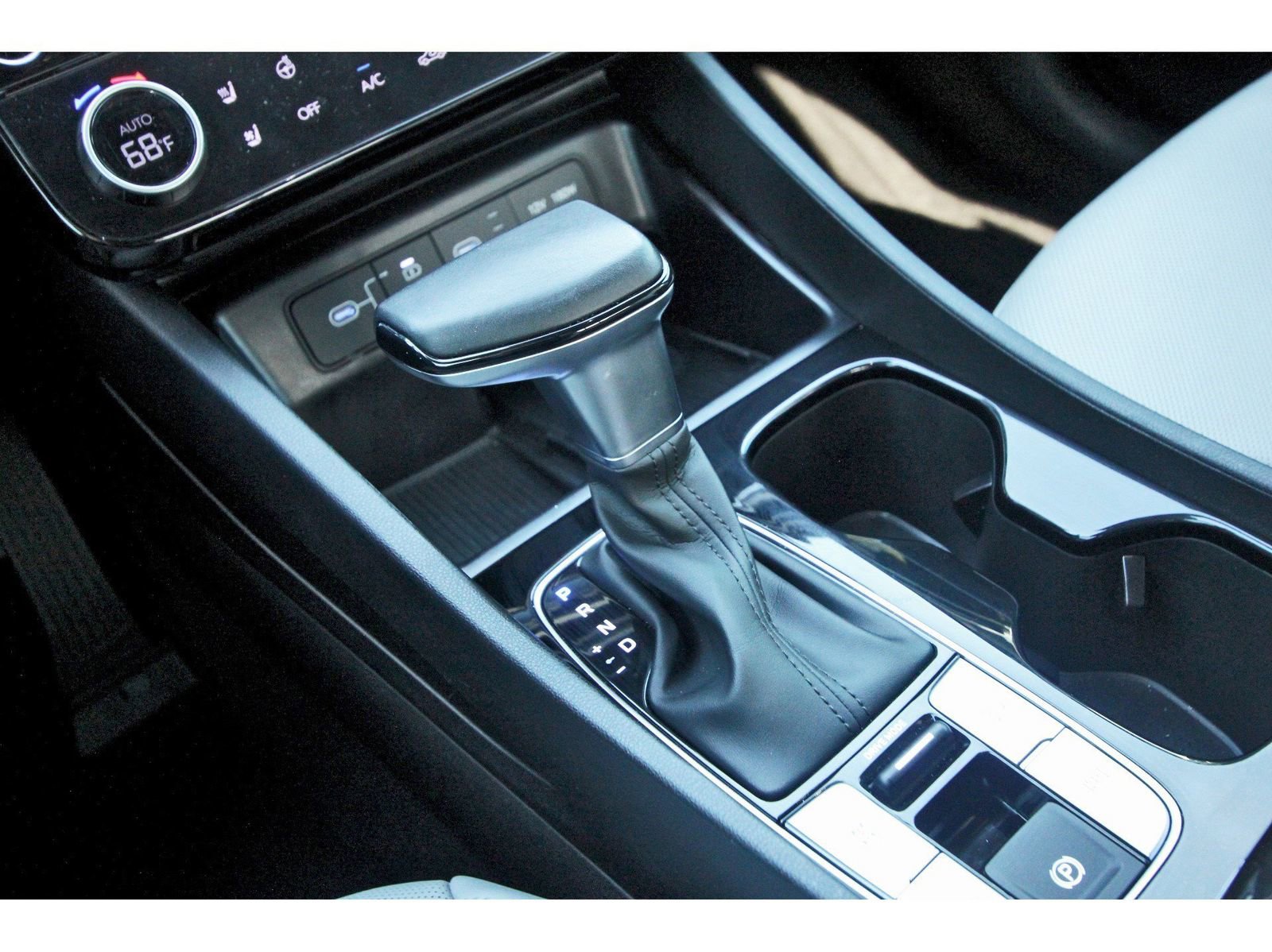 Certified 2025 Hyundai Santa Cruz Limited image 28