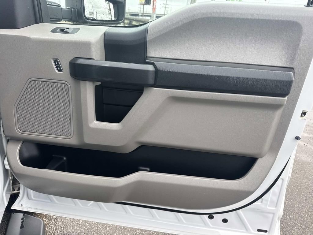 Used 2018 Ford F250 XL w/ STX Appearance Package AWD/4WD image 14