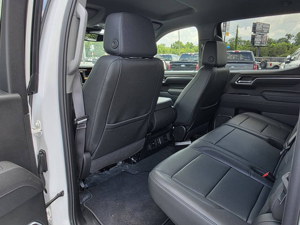 Used 2026 GMC Sierra 1500 SLT AWD/4WD image 14