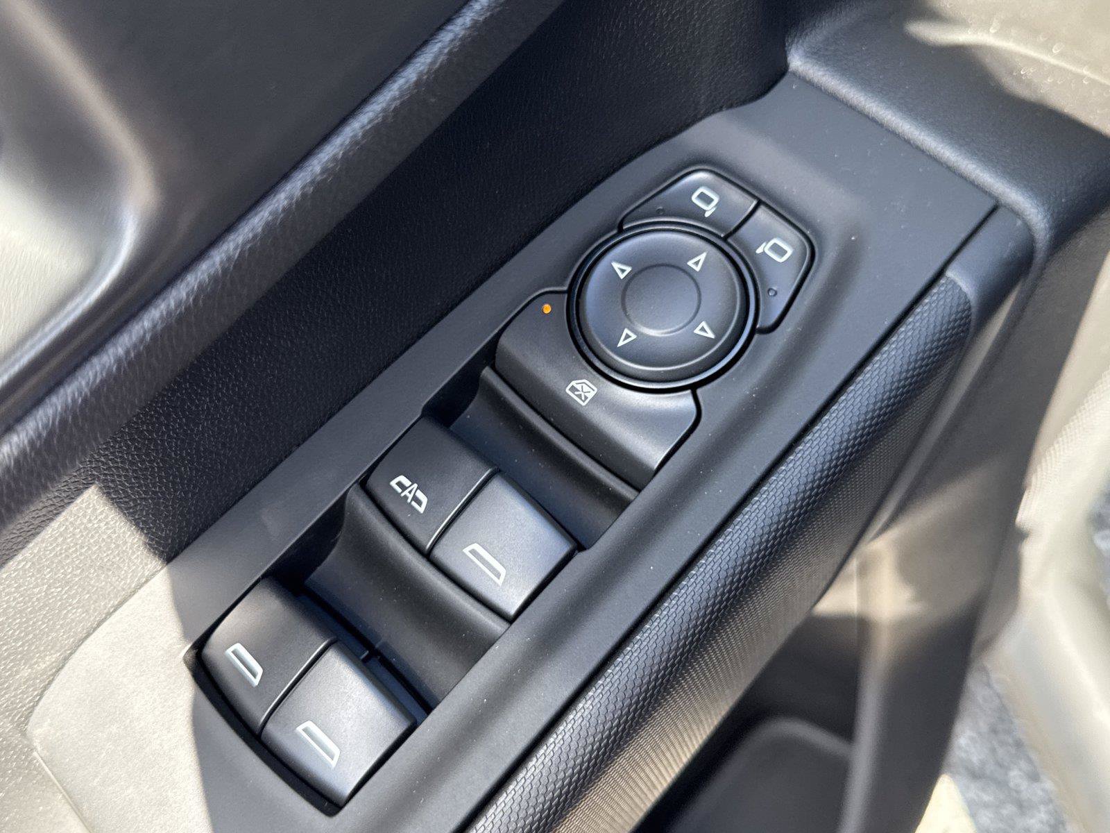 New 2026 Chevrolet Silverado 1500 Custom w/ Turbomax Blackout Package AWD/4WD image 18