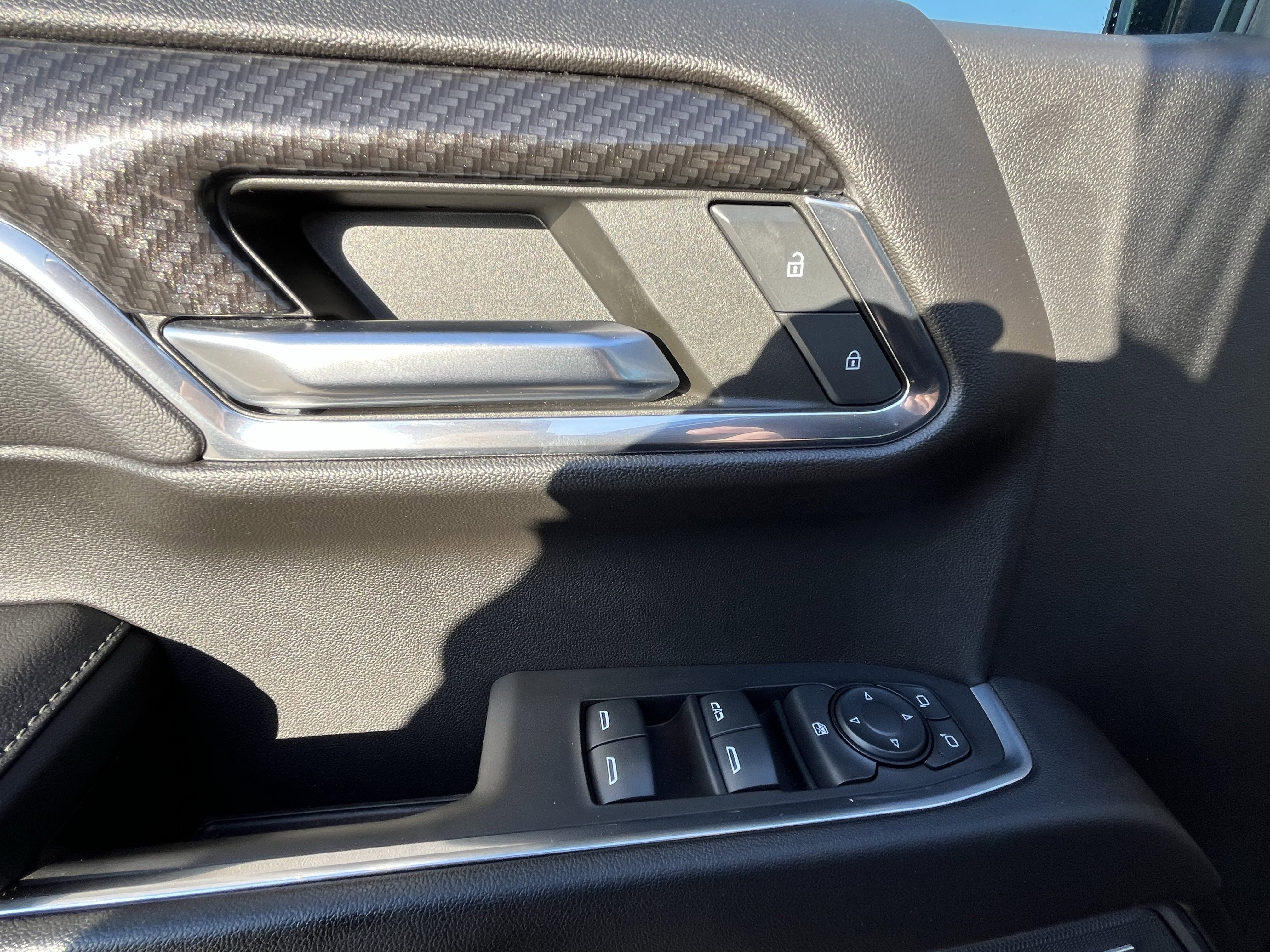 Used 2023 GMC Sierra 1500 Elevation w/ Preferred Package image 14