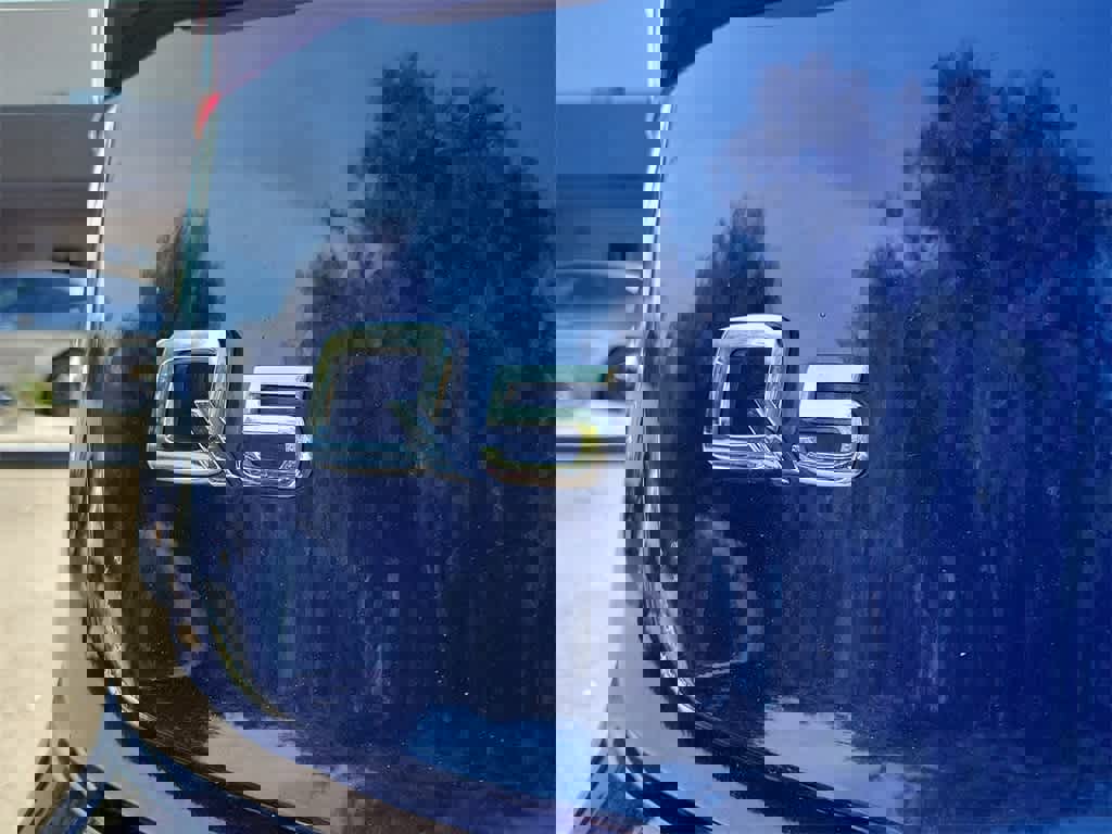 Used 2022 Audi Q5 2.0T Premium image 7