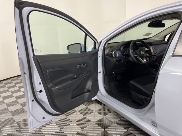 New 2025 Nissan Versa SV w/ Trunk Package image 16