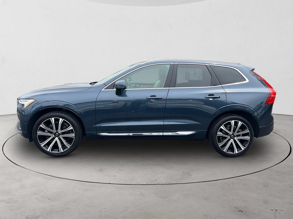 Certified 2023 Volvo XC60 B6 Ultimate w/ Protection Package Premier AWD/4WD image 2