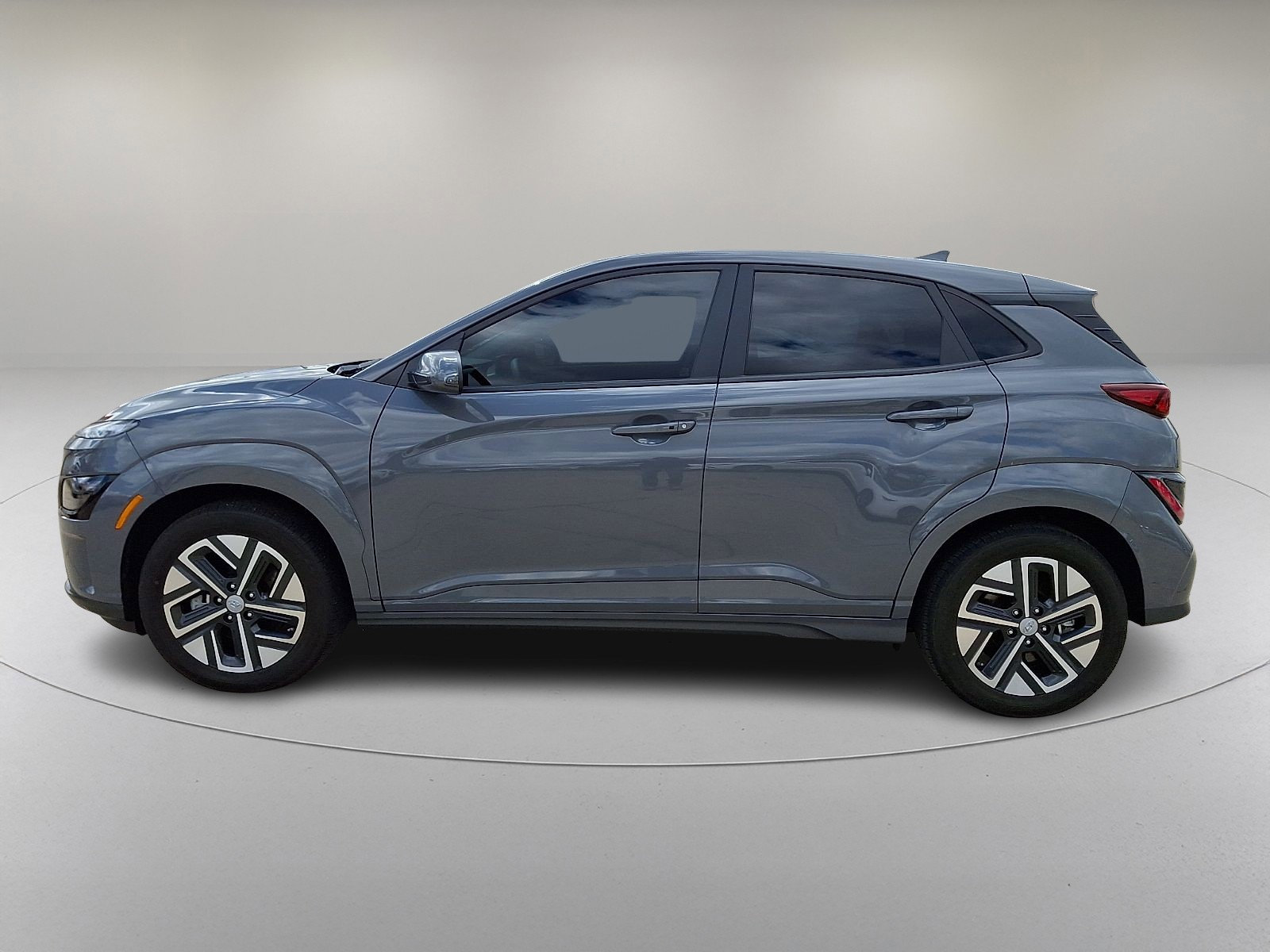Certified 2023 Hyundai Kona SE w/ Cargo Package image 6