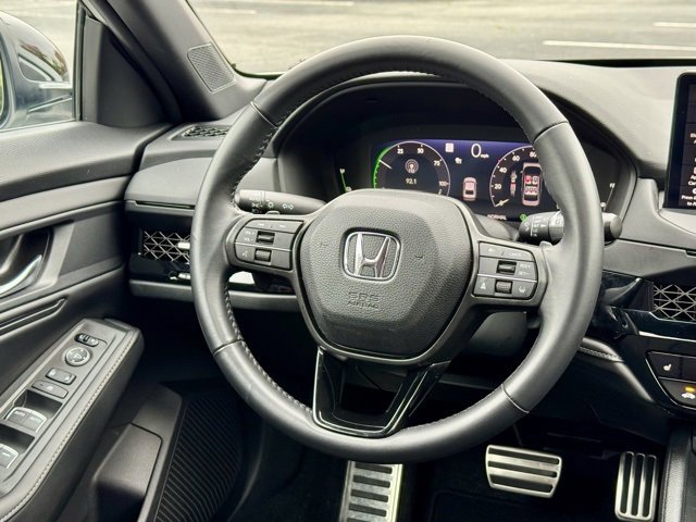 Used 2025 Honda Accord Sport image 19