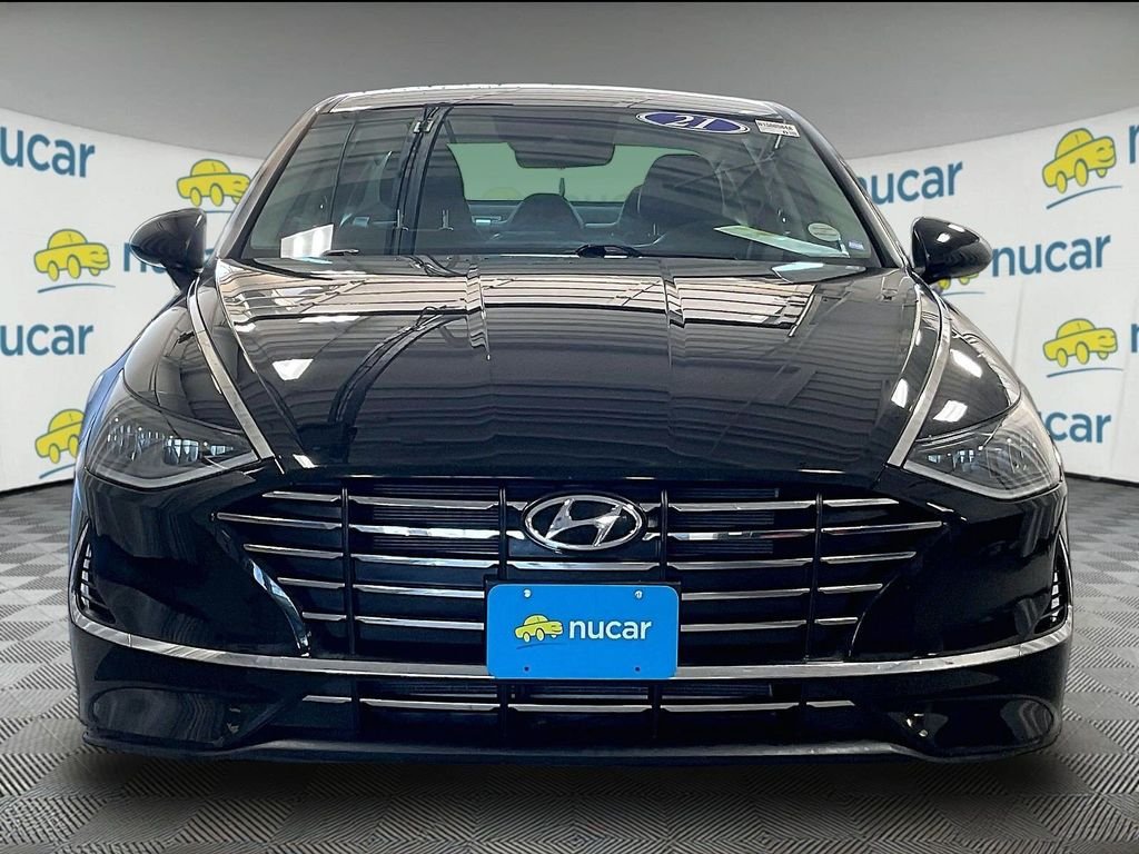 Used 2021 Hyundai Sonata SE FWD image 2