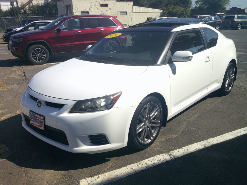 Used 2012 Scion tC image 1