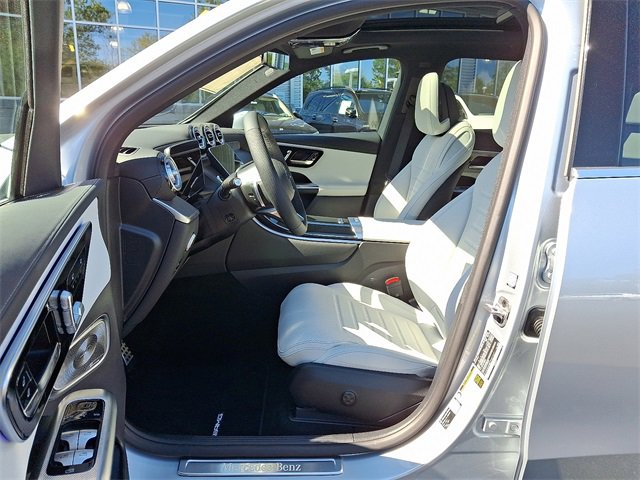 Used 2026 Mercedes-Benz GLC 300 4MATIC image 12