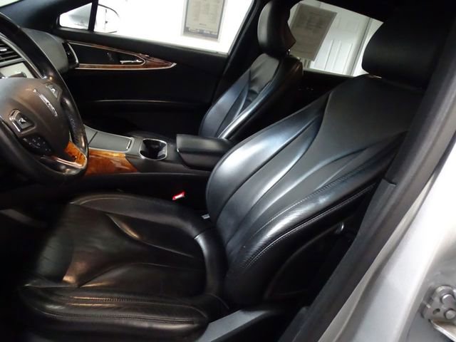 Used 2016 Lincoln MKX Select w/ Select Plus Package image 2