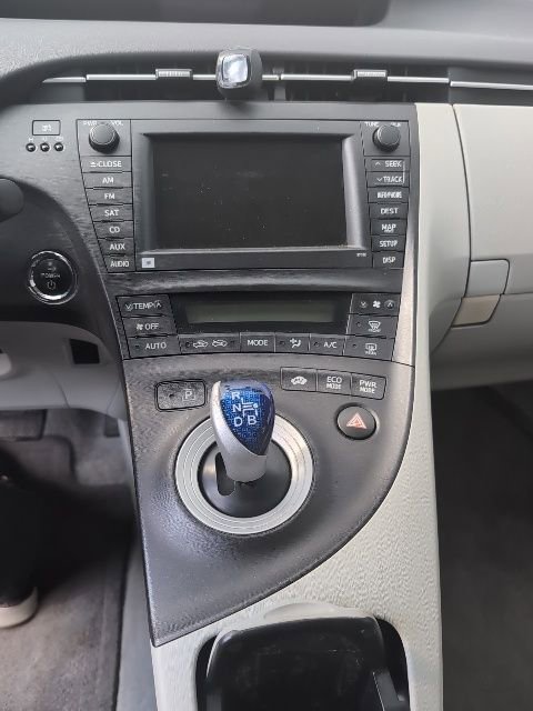 Used 2010 Toyota Prius One image 12