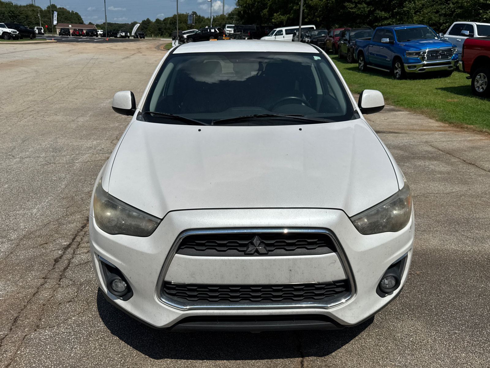 Used 2014 Mitsubishi Outlander Sport SE AWD/4WD image 2