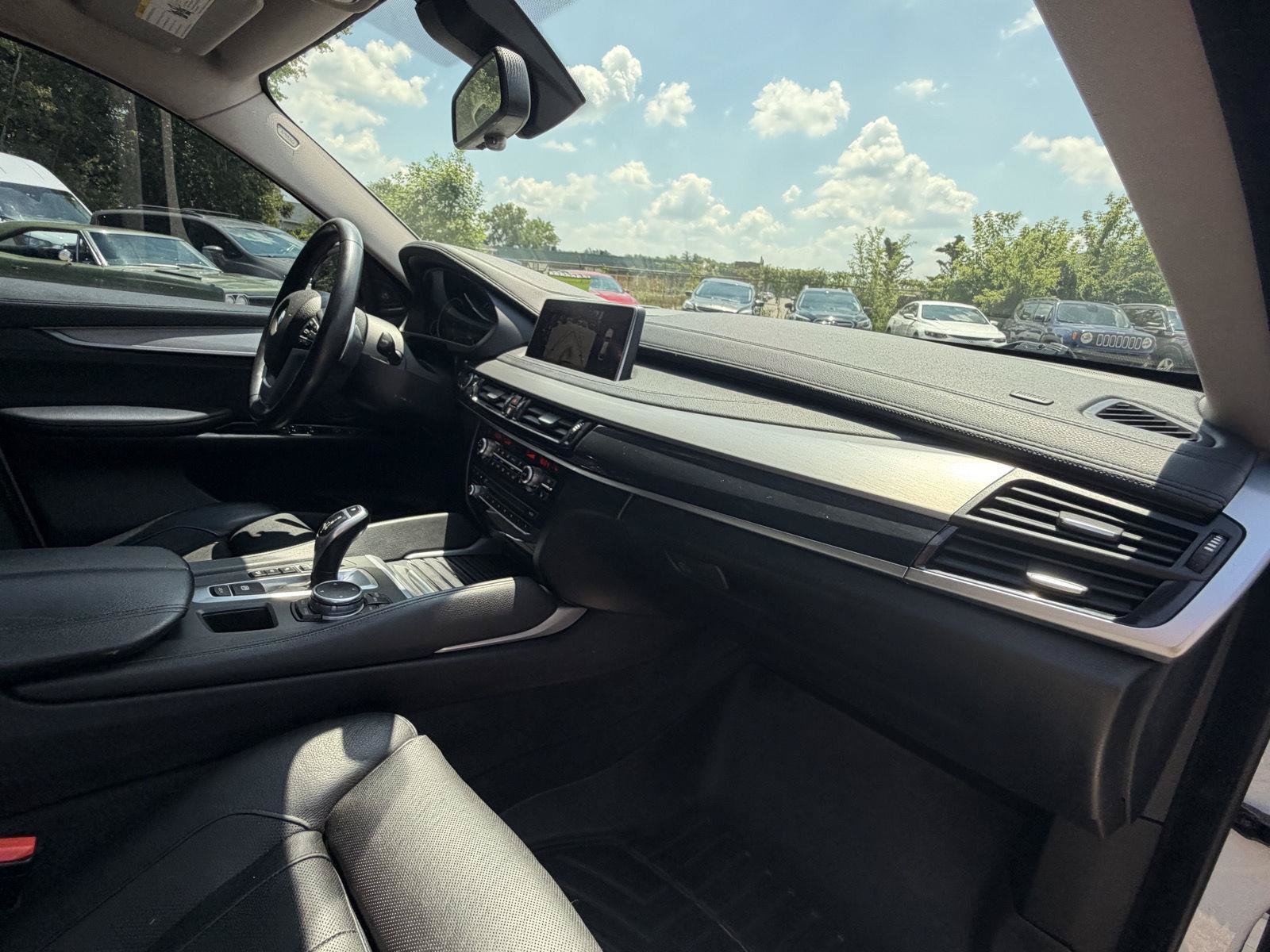 Used 2015 BMW X6 xDrive35i AWD/4WD image 28