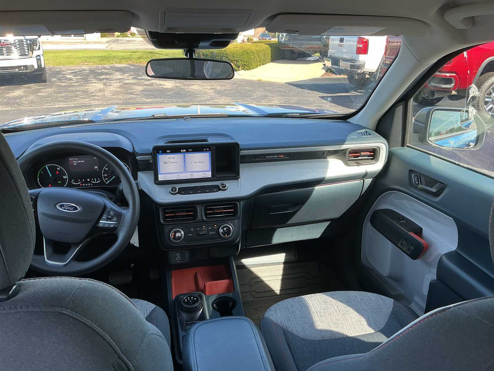 Used 2023 Ford Maverick XLT FWD image 8