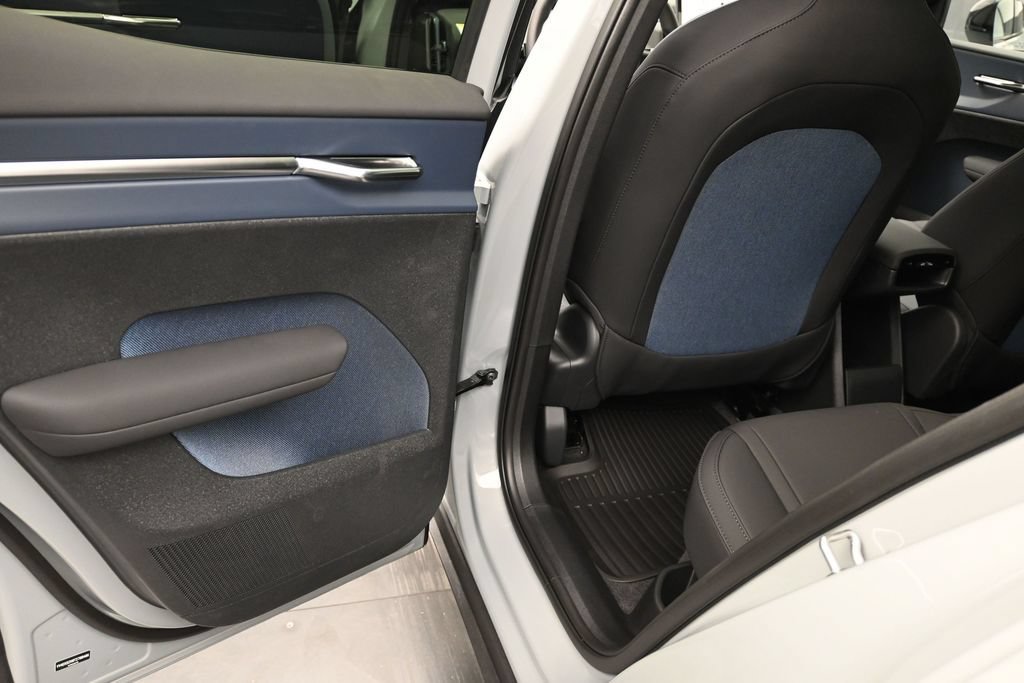 New 2026 Volvo EX30 Plus w/ Climate Package AWD/4WD image 14
