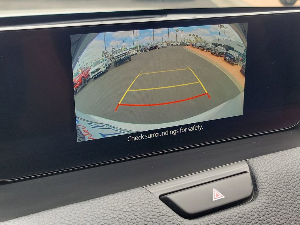 Certified 2024 MAZDA CX-90 Plug-In Hybrid w/ Preferred AWD/4WD image 11