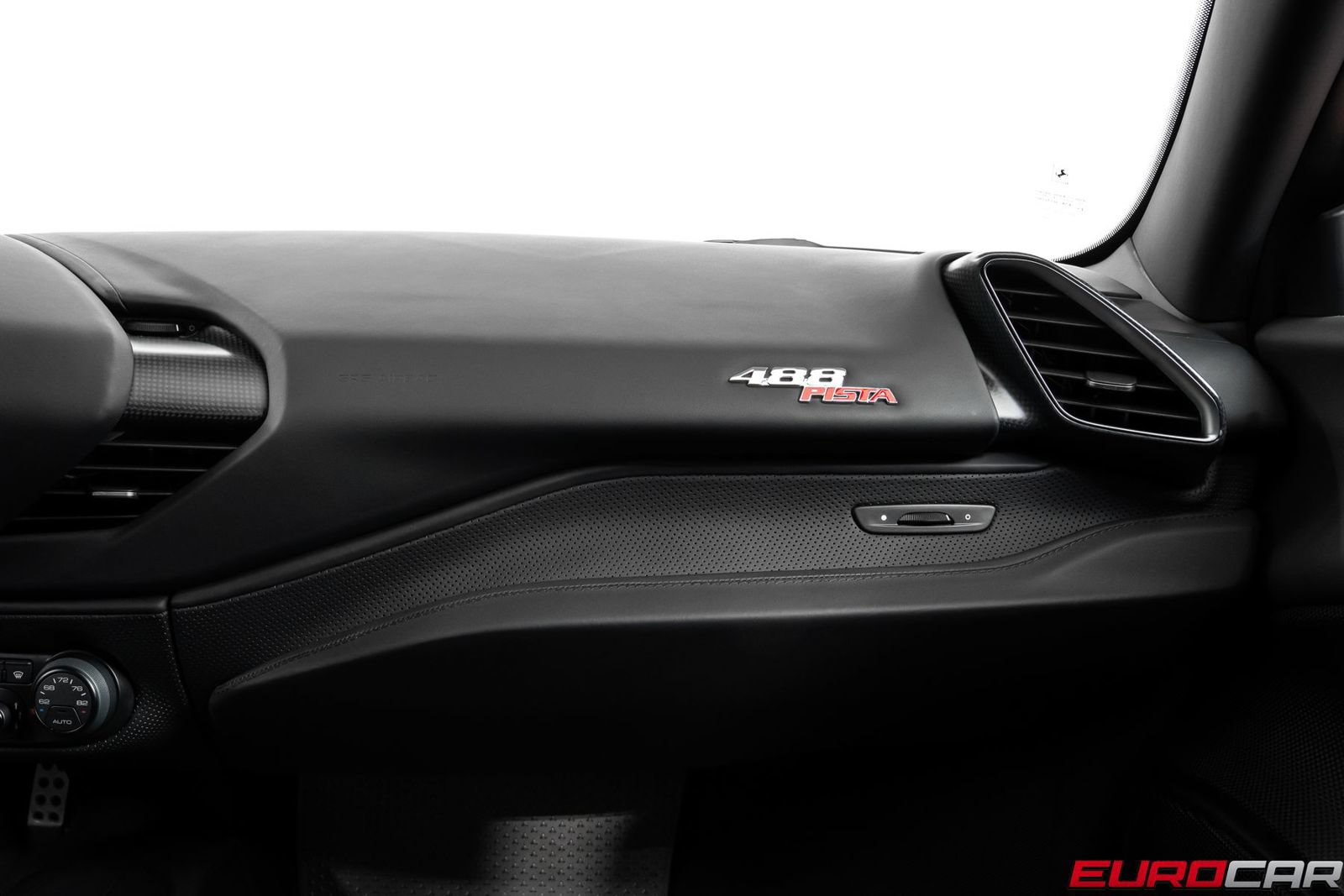 Used 2019 Ferrari 488 Pista Coupe RWD image 40