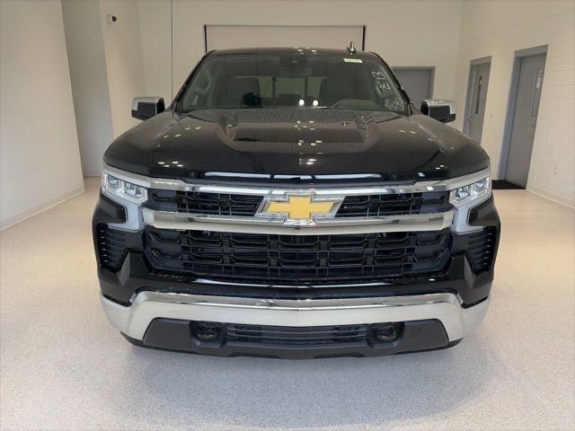 New 2026 Chevrolet Silverado 1500 LT AWD/4WD image 2