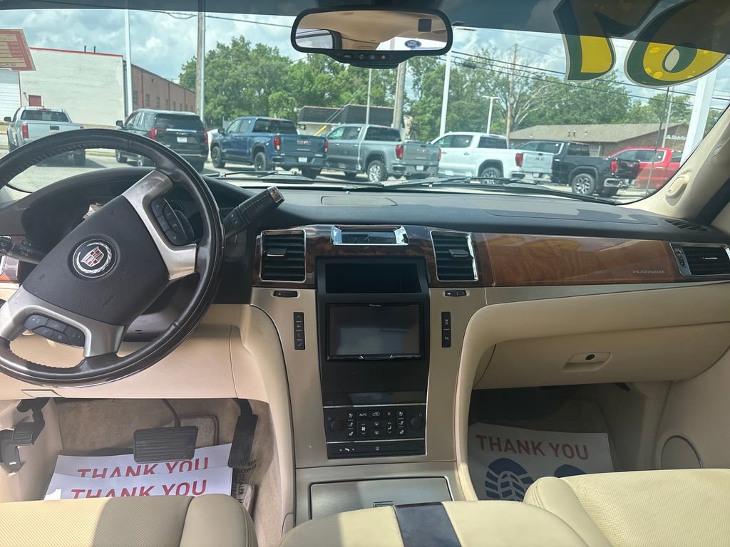 Used 2007 Cadillac Escalade EXT w/ Information Package AWD/4WD image 17