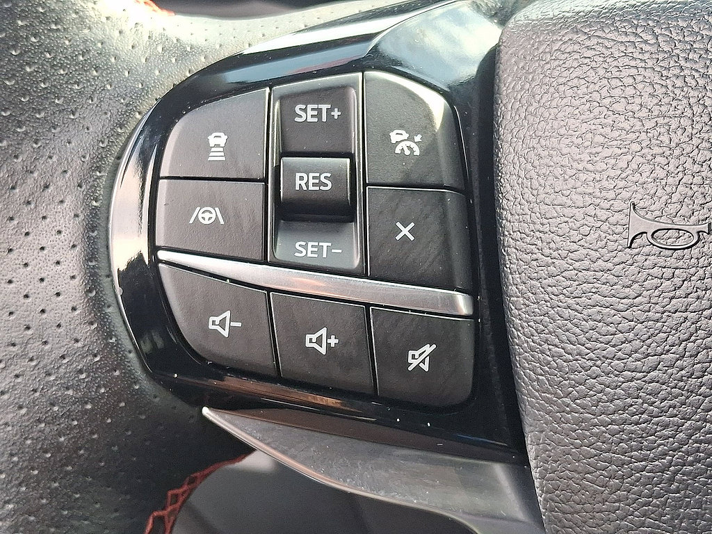 Used 2024 Ford Explorer ST-Line w/ Class IV Trailer Tow Package AWD/4WD image 23