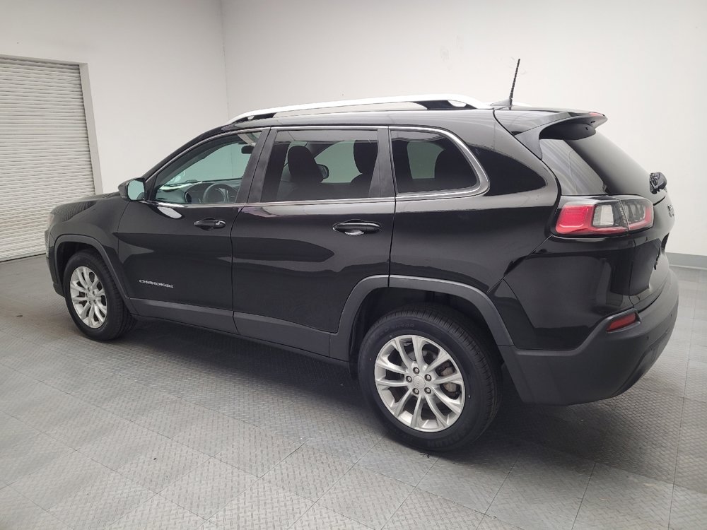 Used 2019 Jeep Cherokee Latitude w/ Popular Appearance Group image 3