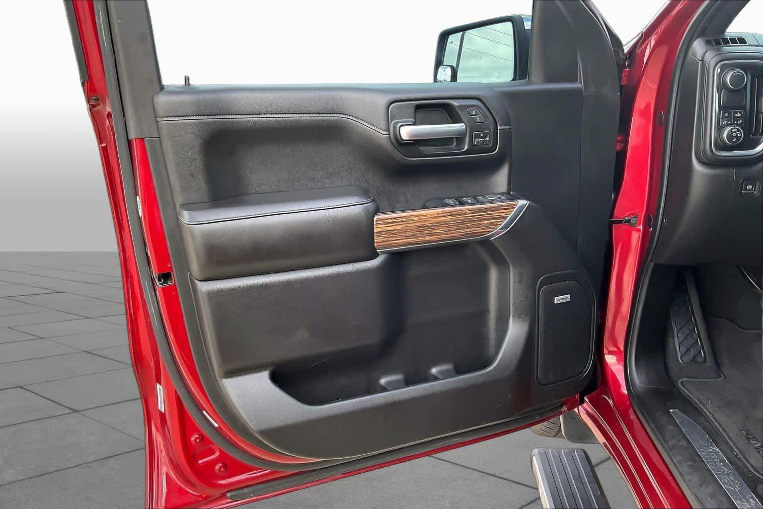 Used 2019 Chevrolet Silverado 1500 High Country w/ Safety Package II RWD image 22