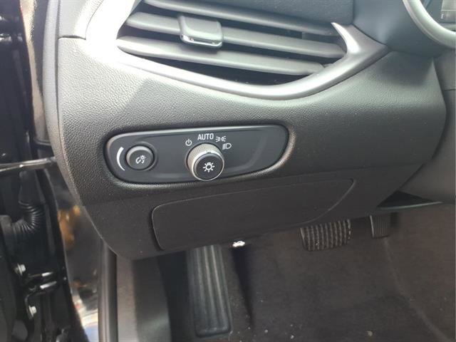 Used 2024 Chevrolet Malibu LT w/ Midnight Edition image 13