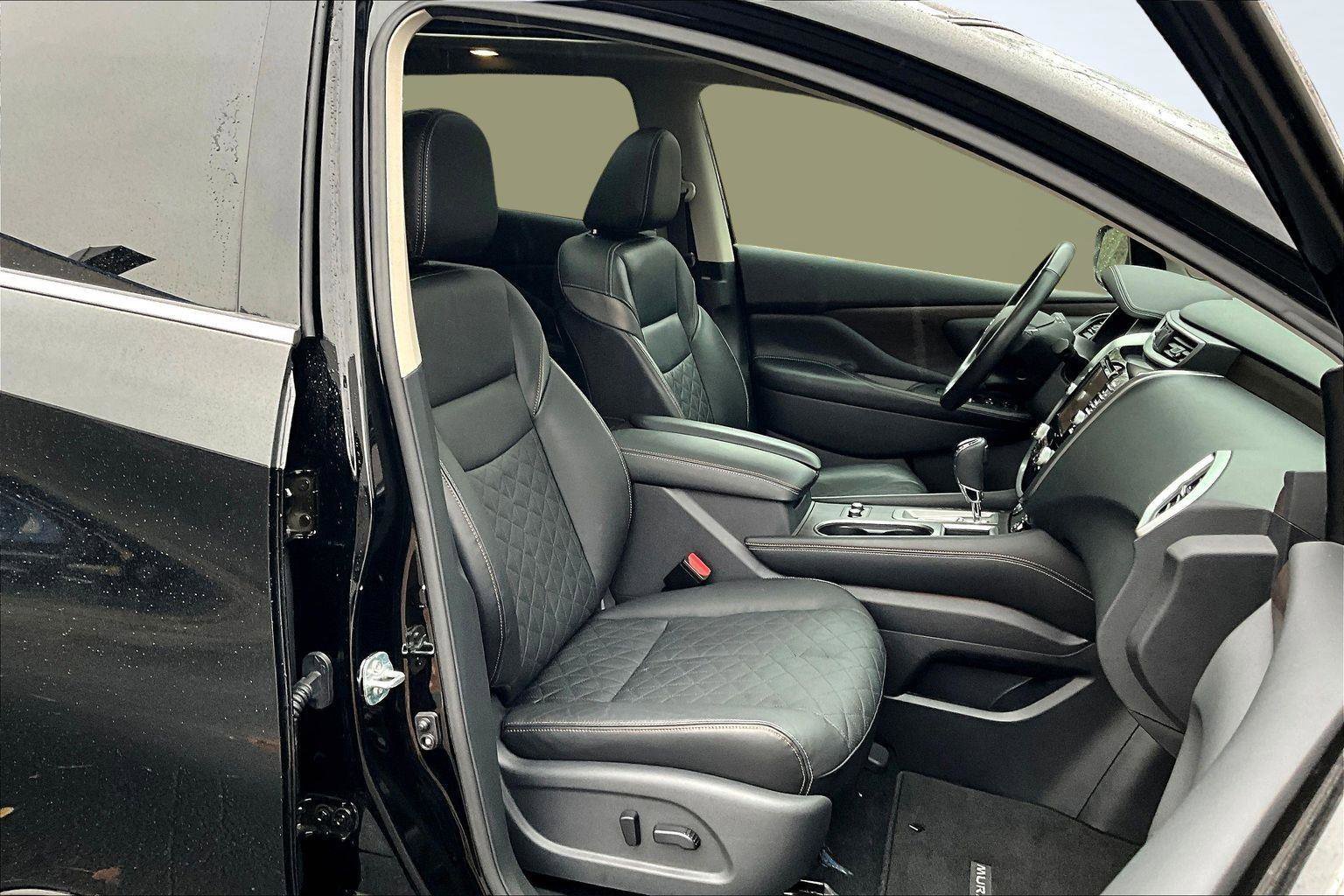 Used 2024 Nissan Murano Platinum w/ Cargo Package image 7