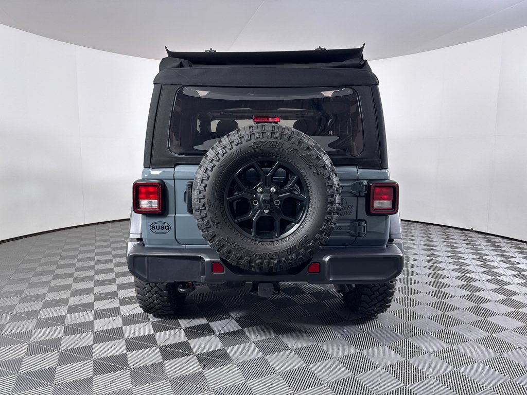 Used 2024 Jeep Wrangler Sport AWD/4WD image 12