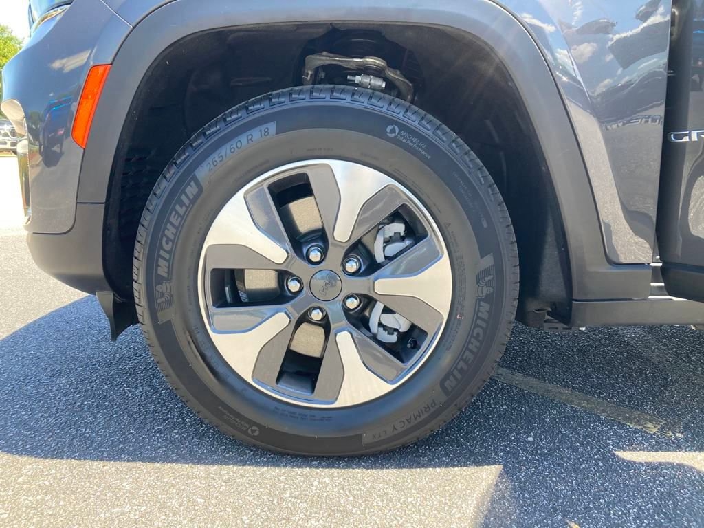 New 2024 Jeep Grand Cherokee Limited 4xe image 25