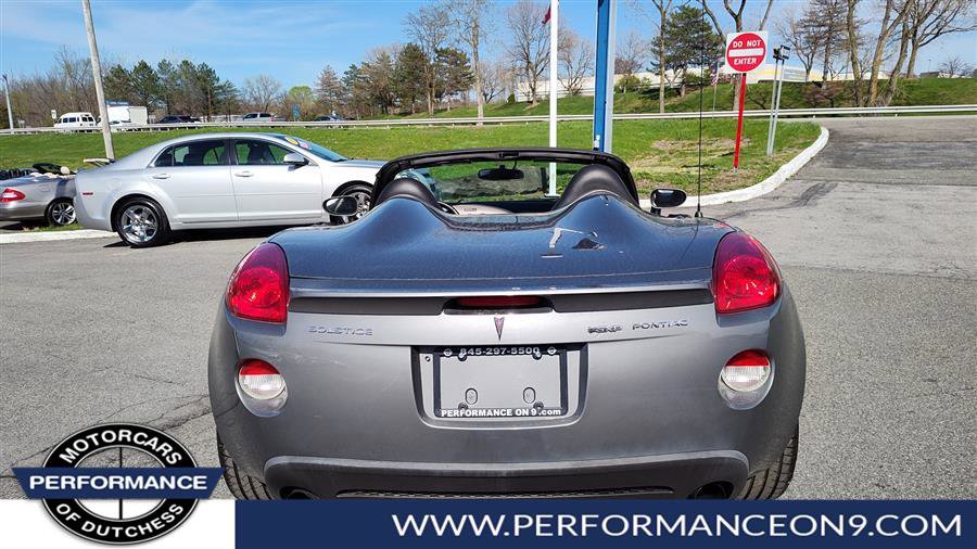 Used 2008 Pontiac Solstice Convertible w/ Preferred Package RWD image 4