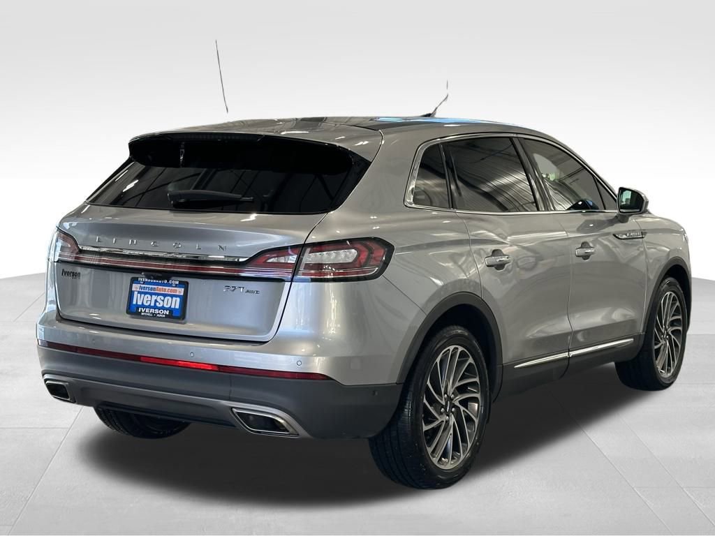 Used 2020 Lincoln Nautilus Reserve w/ Equipment Group 201A image 7