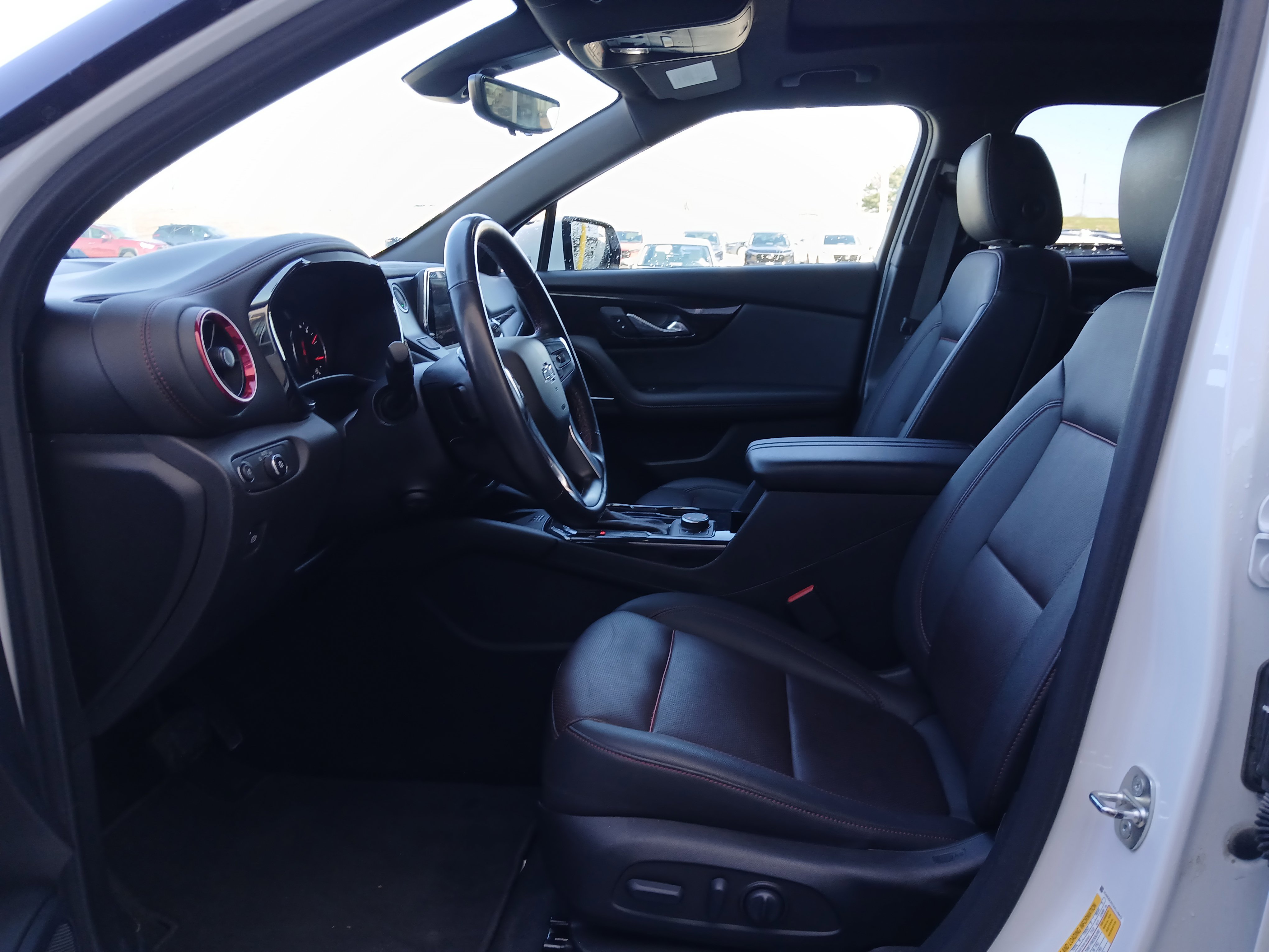 Used 2022 Chevrolet Blazer RS w/ Enhanced Convenience Package image 8