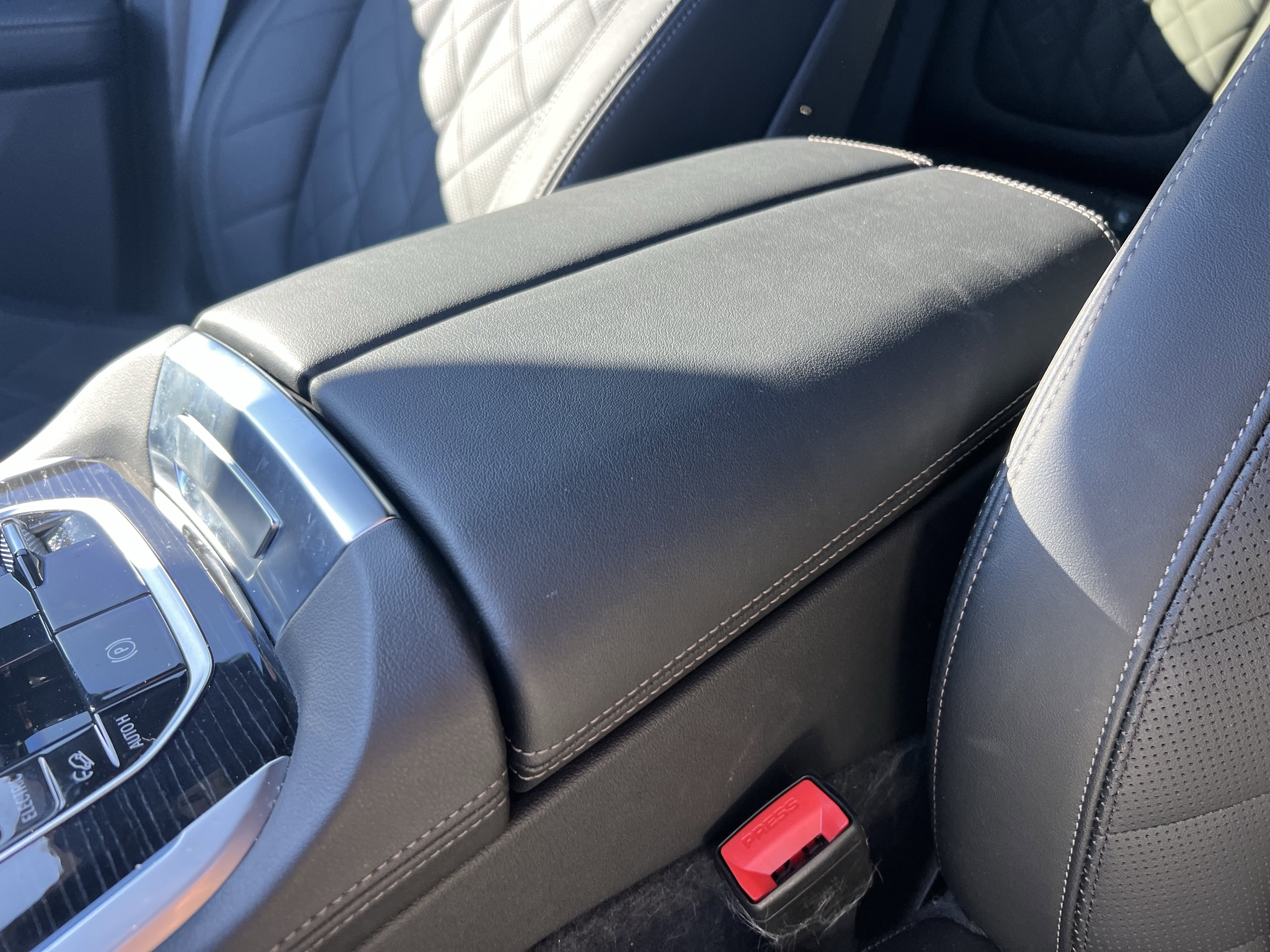 Used 2026 BMW X5 xDrive50e w/ M Sport Package image 28