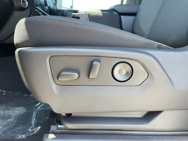 New 2026 Chevrolet Silverado 2500 Custom w/ Custom Convenience Package AWD/4WD image 8