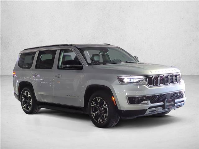 Used 2024 Jeep Wagoneer Series III AWD/4WD image 3