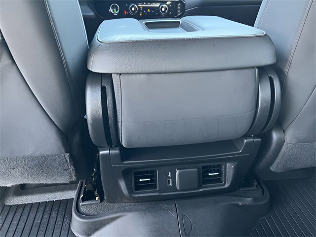 Used 2022 Chevrolet Silverado 1500 LT w/ Z71 Off-Road Package image 28