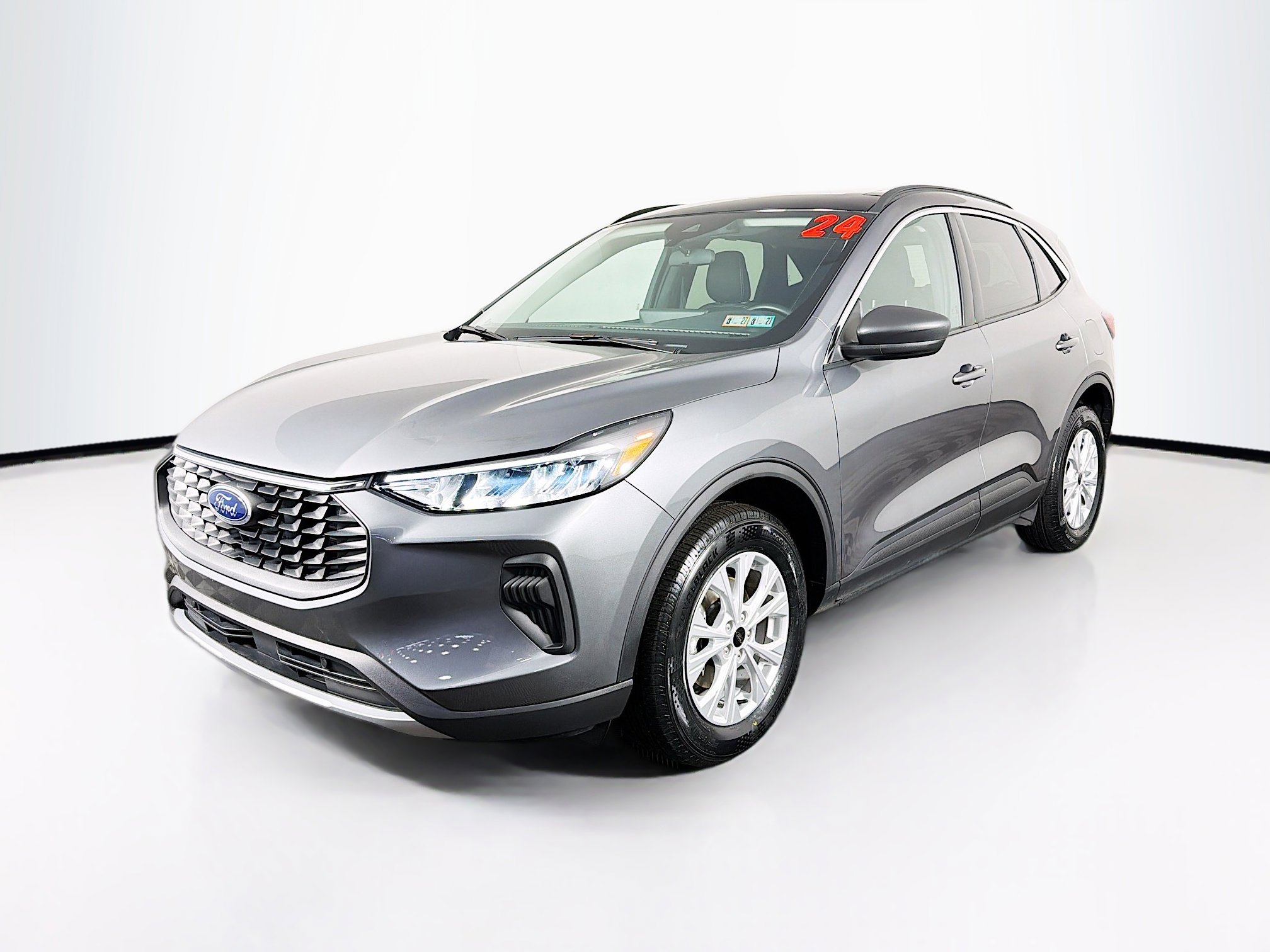 Used 2024 Ford Escape Active w/ Tech Pack #1 image 4