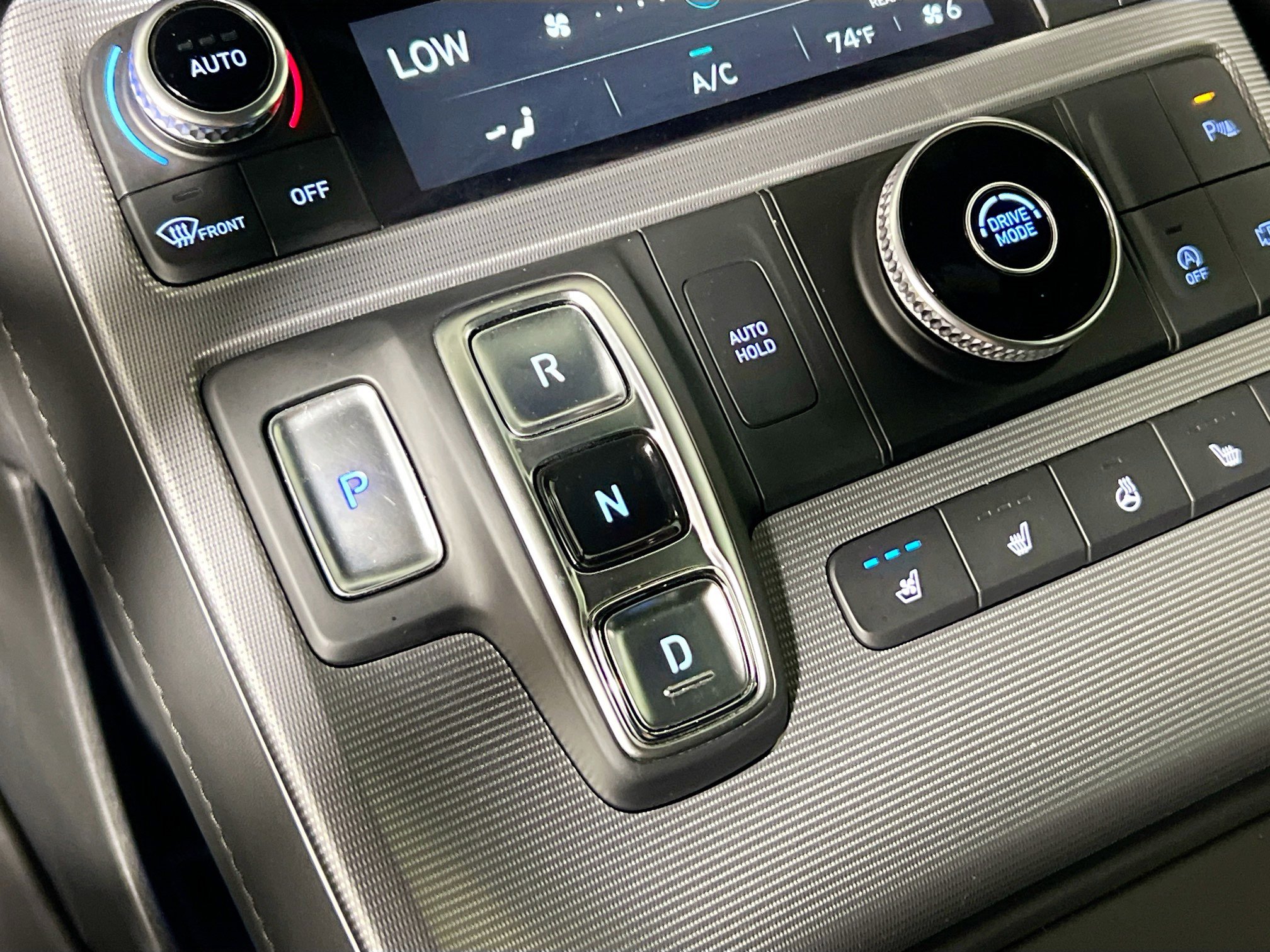 Used 2025 Hyundai Palisade Calligraphy image 25