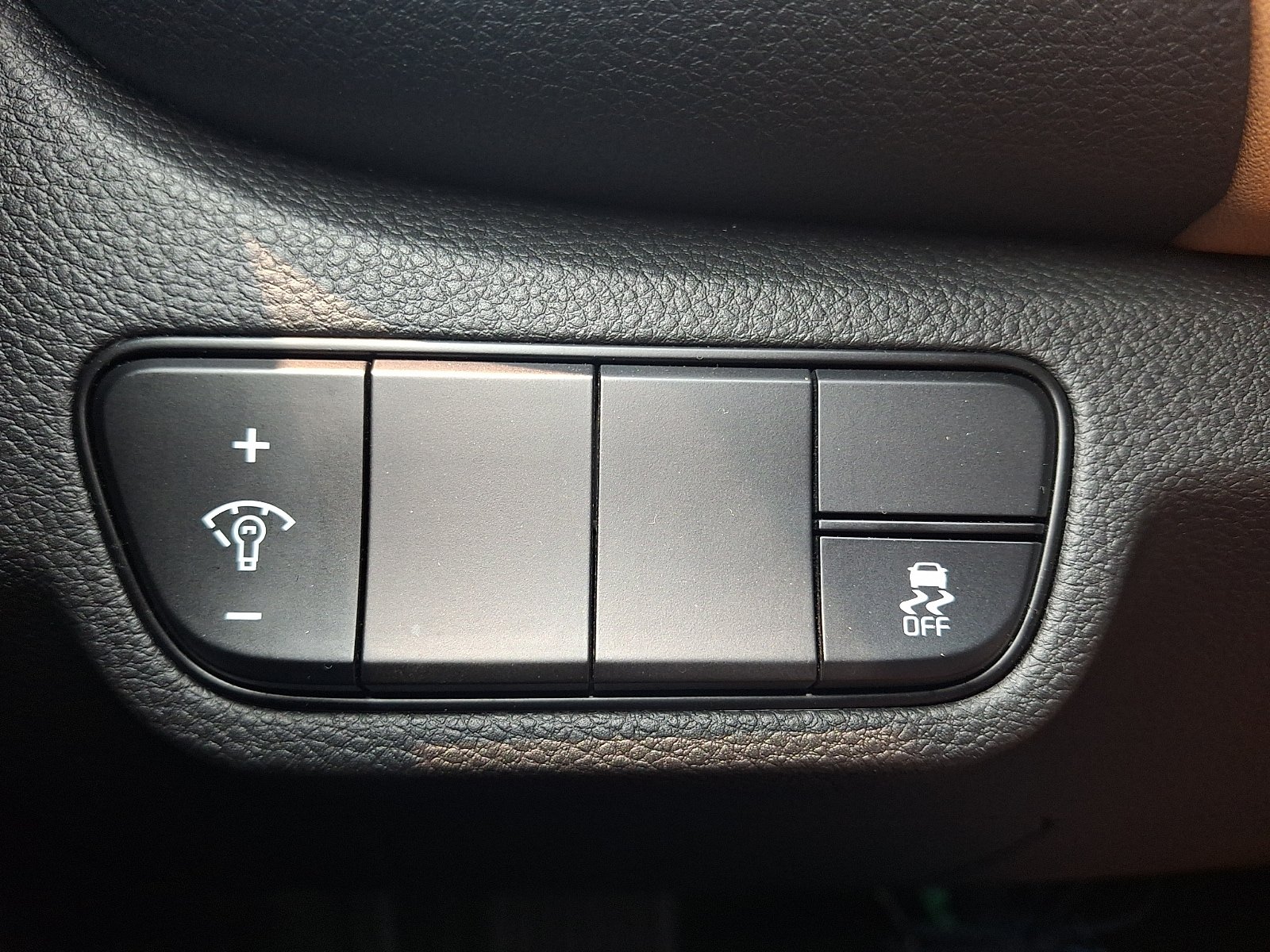 Used 2024 Kia Seltos SX AWD/4WD image 24