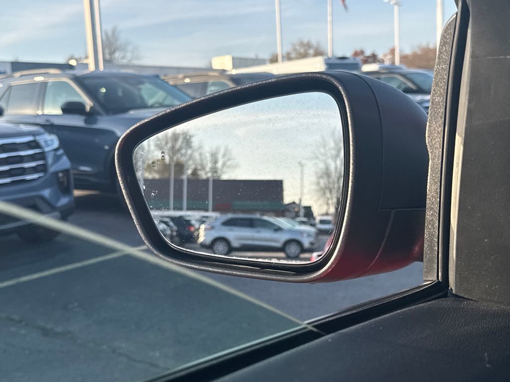 Used 2022 Ford Escape SE w/ Convenience Package image 40