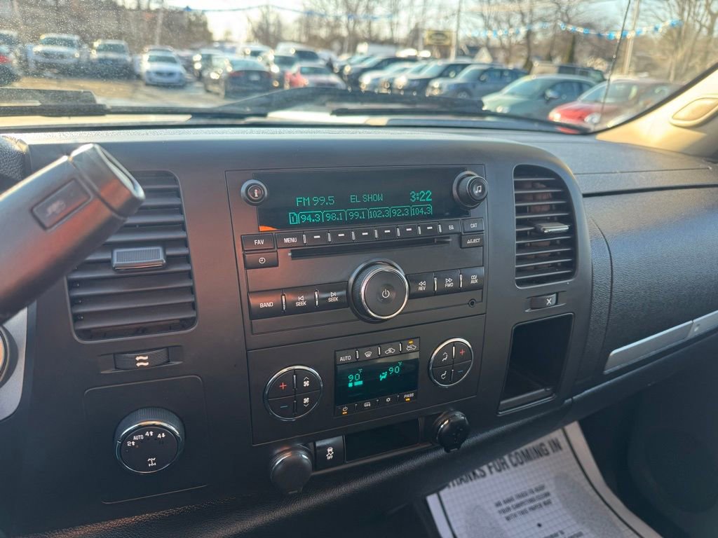 Used 2012 Chevrolet Silverado 1500 LT image 33