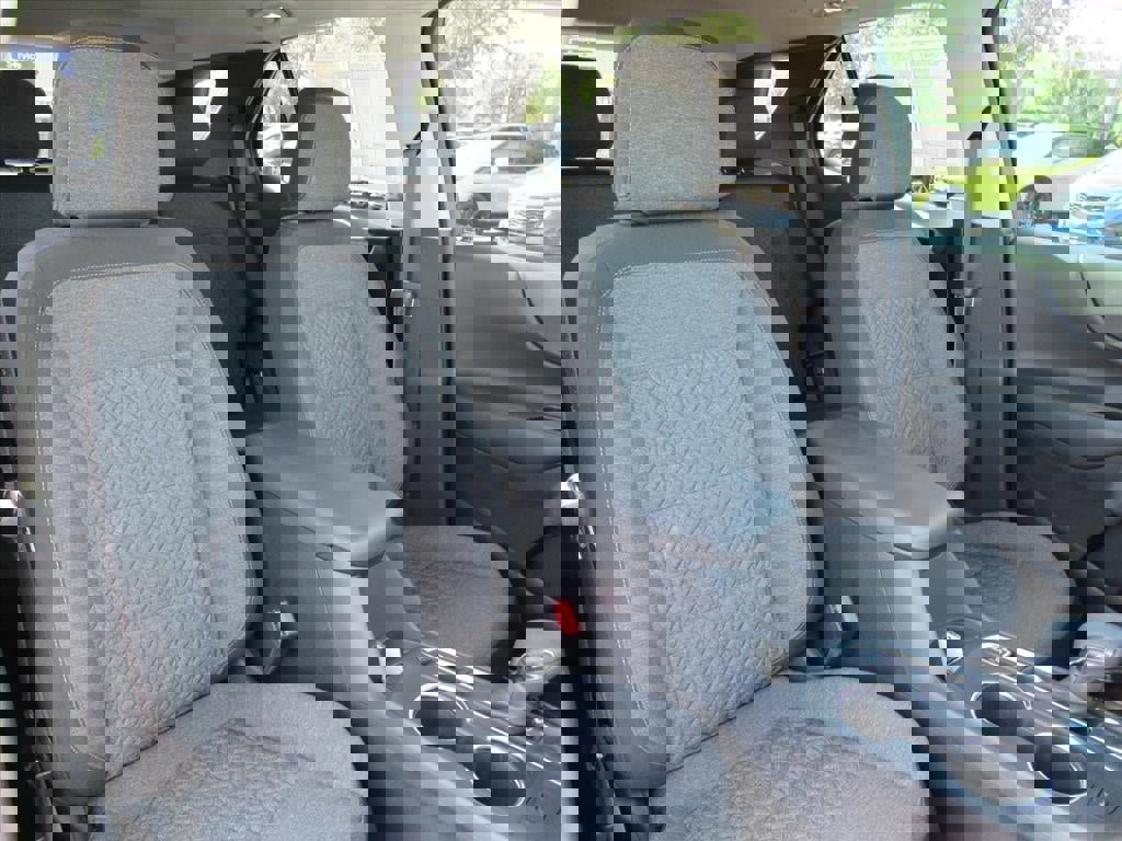 Used 2024 Chevrolet Equinox LT image 10