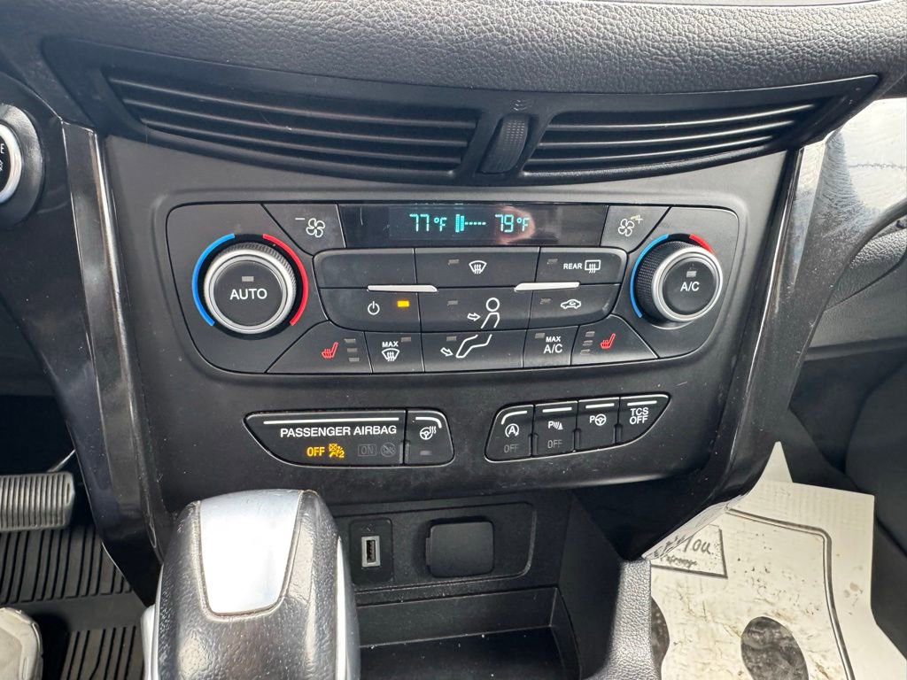 Used 2018 Ford Escape Titanium image 19