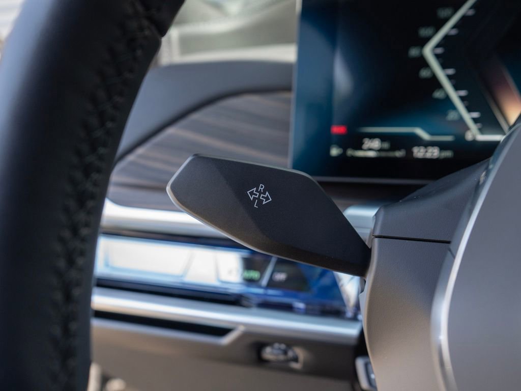 Used 2025 BMW 740i 740i image 20